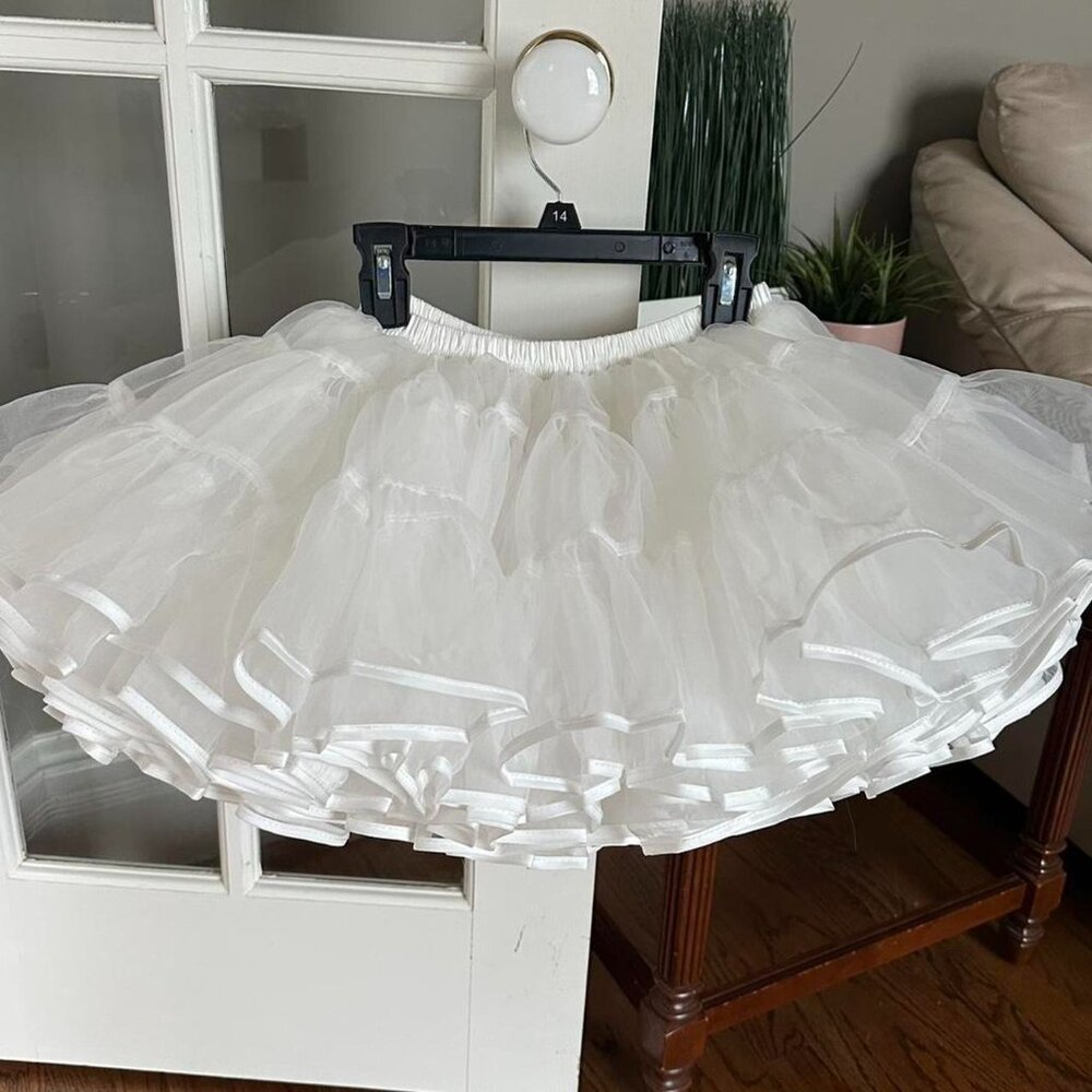 Heavy duty white lolita petticoat with built-in bloomers